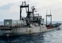 ईरान तनाव के बीच भारत का बड़ा कदम, श्रीलंका को आपातकालीन पेट्रोल-डीजल सप्लाई ? ईरान तनाव के बीच भारत का बड़ा कदम, श्रीलंका को आपातकालीन पेट्रोल-डीजल सप्लाई ?