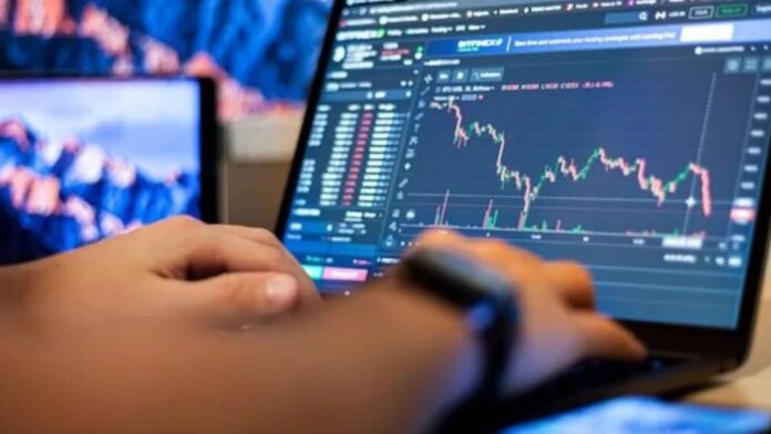 स्टॉक मार्केट में ट्रेडिंग होगी महंगी: 1 अप्रैल से बदल रहा है बड़ा नियम, F&O निवेशकों पर बढ़ेगा बोझ स्टॉक मार्केट में ट्रेडिंग होगी महंगी: 1 अप्रैल से बदल रहा है बड़ा नियम, F&O निवेशकों पर बढ़ेगा बोझ