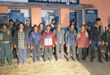 नक्सली आत्मसमर्पण जंगलों से आधी रात को आटोमेटिक हथियार के साथ निकले 15 साये और सरेंडर करने पहुँच गए थाने, गृहमंत्री को लिखे उस सीक्रेट लेटर ने हिला दी माओवाद की जड़ें ।