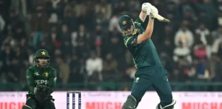 आईपीएल 2026 से पहले सनराइजर्स हैदराबाद को बड़ा झटका, इंग्लैंड के अनुभवी खिलाड़ी की एंट्री ? आईपीएल 2026 से पहले सनराइजर्स हैदराबाद को बड़ा झटका, इंग्लैंड के अनुभवी खिलाड़ी की एंट्री ?