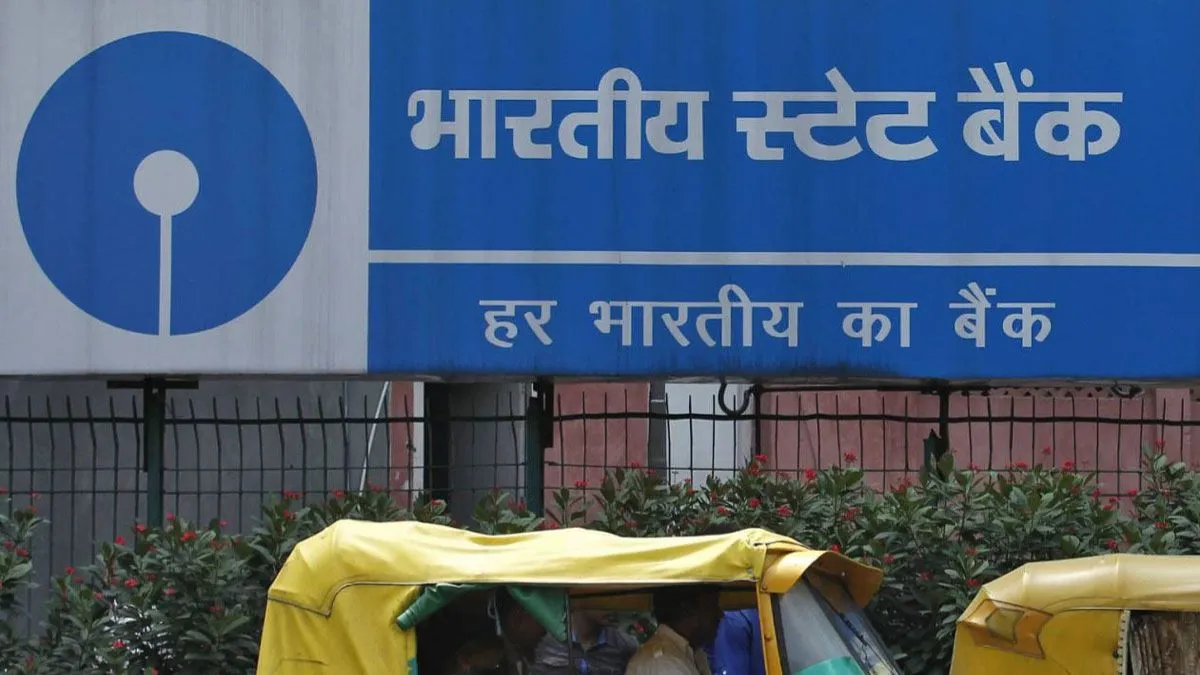 SBI की 444 दिन वाली FD पर ₹2,00,000 जमा करने पर कितना मिलेगा ब्याज? पूरी गणना समझें