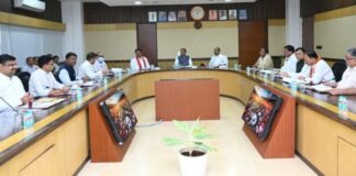 CG CABINET BREAKING : साय कैबिनेट की बैठक संपन्न, कर्मचारी चयन मंडल GAD के अधीन, सड़क निर्माण ठेकेदारों को मिली राहत, पढ़े सभी फैसले