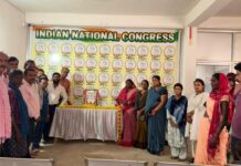 सराईपाली विधायक कार्यालय में झीरम घाटी के अमर बलिदानियों को दी गई श्रद्धांजलि