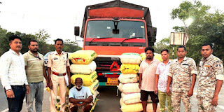 सिंघोडा पुलिस की बड़ी कार्रवाई: मशीनरी सामान की आड़ में तस्करी कर रहे 600 किलो गांजा के साथ तस्कर गिरफ्तार