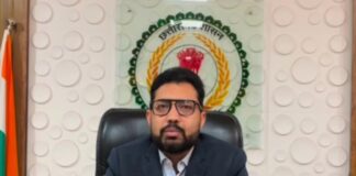 महासमुंद में कलेक्टर की बड़ी कार्रवाई, यूरिया वितरण में गड़बड़ी पर दो कृषि अधिकारी निलंबित!