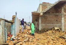 CG News: जर्जर दीवार गिरने से दो सगी बहनों की दर्दनाक मौत, बुआ गंभीर घायल