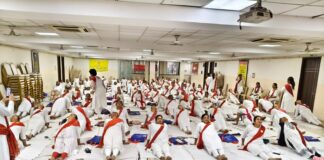 योग गुरु प्रकाश लाल जी की पुण्यतिथि ‘स्मृति दिवस’ के रूप में मनाई गई, रायपुर के 8 केंद्रों पर हुए कार्यक्रम