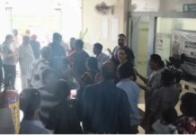 जुड़वा बच्चों के जन्म की खुशी मातम में बदली, इलाज में लापरवाही के आरोप के बीच एक नवजात की मौत