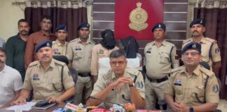 Korba News: ‘आंखें’ फिल्म से प्रेरित होकर रची ज्वेलरी शॉप लूट की साजिश, 2 आरोपी गिरफ्तार