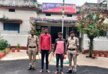 गौवंश तस्करी पर कांकेर पुलिस की बड़ी कार्रवाई: भारतमाला रोड पर 11 बछड़ों को क्रूरतापूर्वक ले जा रहे 2 आरोपी गिरफ्तार