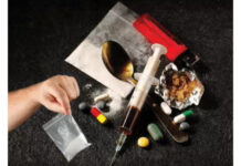 🚨 रायपुर में ड्रग्स के साथ तस्कर गिरफ्तार: 12 लाख की MDMA जब्त, सिंडिकेट के अन्य सदस्यों की तलाश