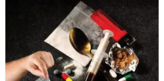 🚨 रायपुर में ड्रग्स के साथ तस्कर गिरफ्तार: 12 लाख की MDMA जब्त, सिंडिकेट के अन्य सदस्यों की तलाश