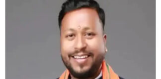 📰 रायपुर में पार्षद कार्यालय में तोड़फोड़ का मामला, महिला गिरफ्तार; अवैध शराब बिक्री की शिकायत के बाद हुआ विवाद