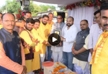 📰 बेमेतरा में यादव समाज ने मनाया कृष्ण जन्मोत्सव, भव्य कलश यात्रा में उमड़ा जनसैलाब
