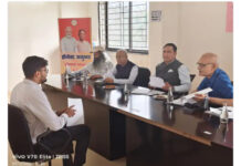 🎯 प्रोजेक्ट अनुभव में 19 अभ्यर्थियों का मॉक इंटरव्यू, कमियां बताकर सुधार के दिए सुझाव