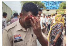 🚨 रायपुर के भाठागांव में सब्जी बाजार शिफ्टिंग को लेकर बवाल, निगम टीम से मारपीट; 4-5 कर्मचारी और पुलिस जवान घायल