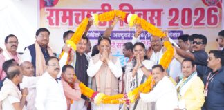 मुख्यमंत्री विष्णु देव साय ने रामचंडी मंदिर में की पूजा-अर्चना, गढ़फुलझर को दी 50-50 लाख की दो बड़ी सौगातें; सर्वमंगल भवन का लोकार्पण और भव्य डोम निर्माण की घोषणा