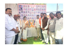 रायपुर में पितृ मोक्ष पितृ भोज कार्यक्रम में शामिल हुए प्रदीप साहू, भक्त माता कर्मा की पूजा-अर्चना कर पूर्वजों को किया नमन