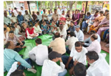 छत्तीसगढ़ में पटवारियों की अनिश्चितकालीन हड़ताल, PV ऐप के विरोध में आंदोलन तेज; वेतन विसंगति और पदोन्नति की मांग