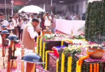 पुलिस स्मृति दिवस: CM विष्णुदेव साय ने शहीद जवानों को दी श्रद्धांजलि, बोले—बलिदान हमेशा याद रहेगा
