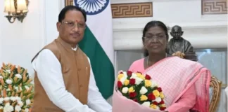 राष्ट्रपति द्रौपदी मुर्मू छत्तीसगढ़ दौरे पर पहुंचीं, आज रायपुर में कार्यक्रम; कल मां दंतेश्वरी के करेंगी दर्शन